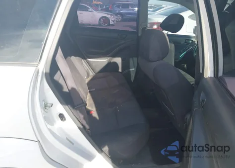 2005 Pontiac Vibe z USA, uszkodzony, nr VIN 5Y2SL63875Z432141